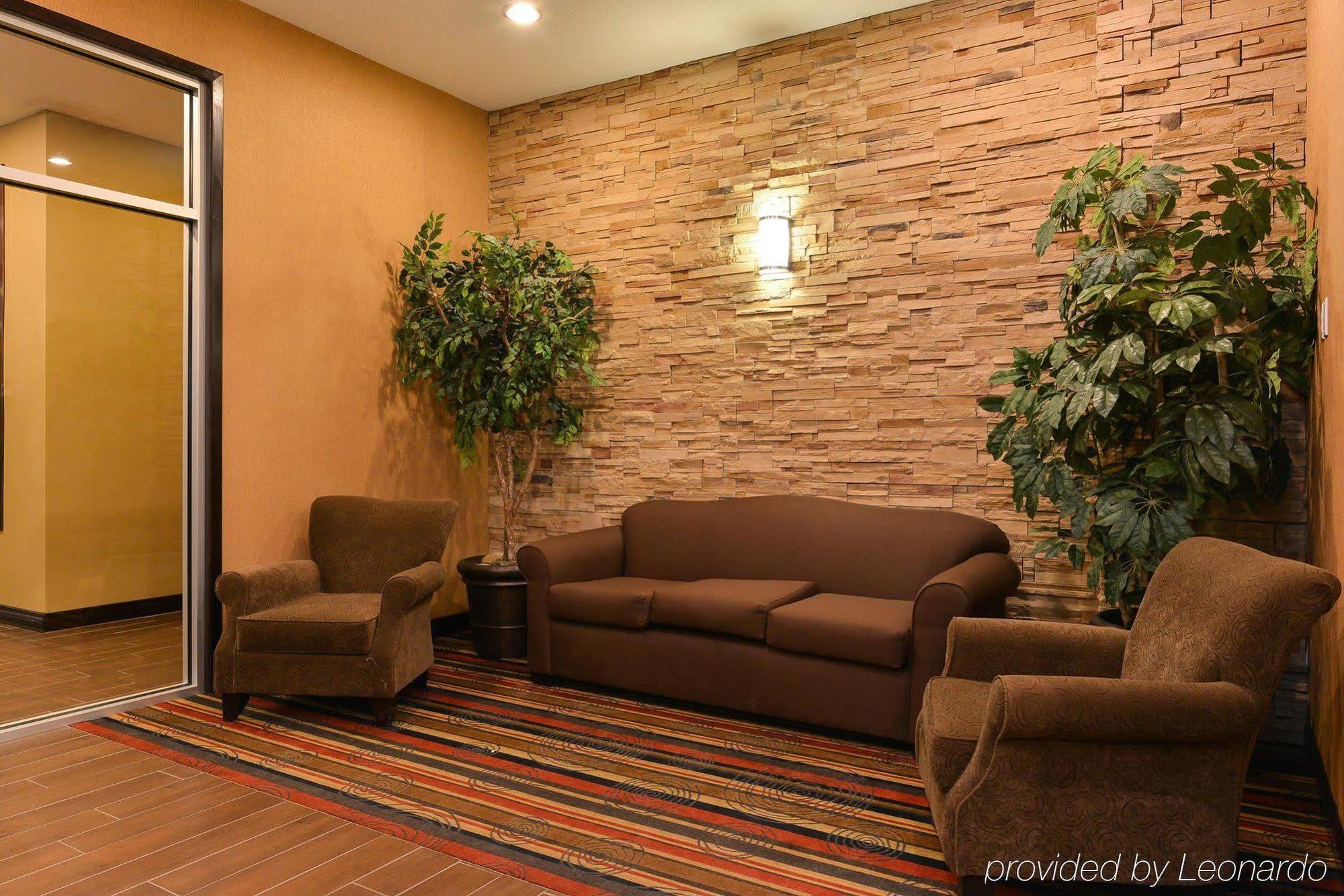 Hampton Inn & Suites By Hilton Edmonton International Airport Leduc Exterior photo